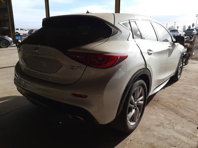 2018 INFINITI QX30 BASE SJKCH5CP5JA001939