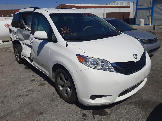 VIN 5TDKK3DC4ES487328 2014 TOYOTA SIENNA no.1