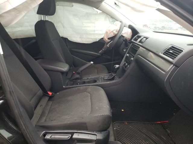 2015 VOLKSWAGEN PASSAT S 1VWAT7A30FC067571