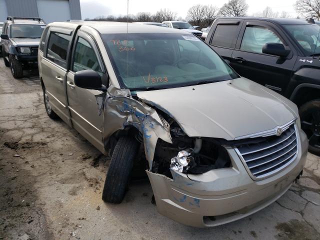 2009 Chrysler Town & Country LX