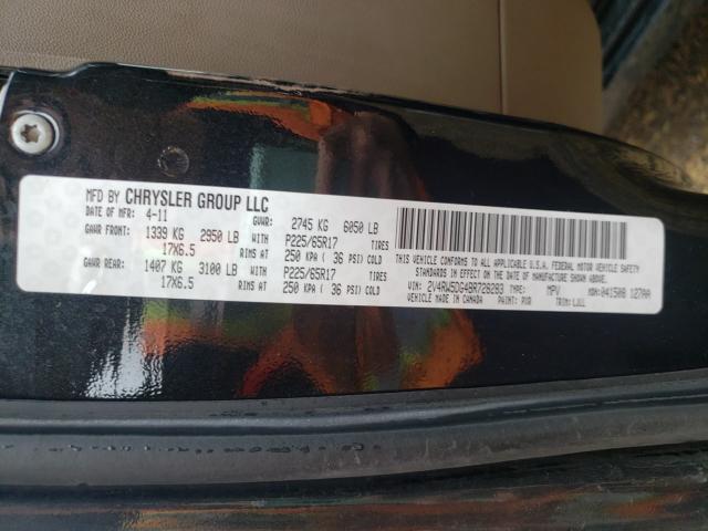 2011 VOLKSWAGEN ROUTAN SEL 2V4RW5DG4BR728283