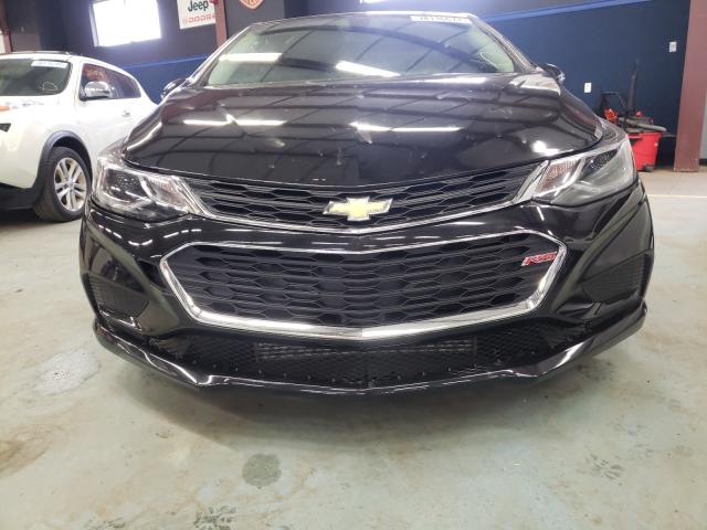 2018 CHEVROLET CRUZE LT 1G1BE5SM2J7227683