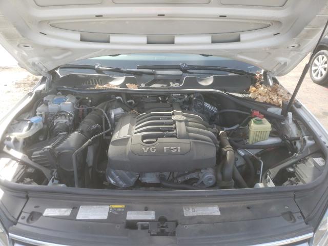 2017 VOLKSWAGEN TOUAREG WO WVGRF7BP3HD000678