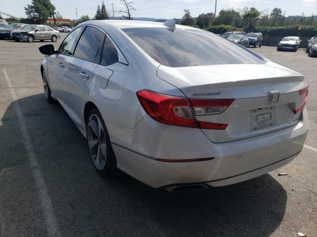 2018 HONDA ACCORD TOU 1HGCV1F90JA021020
