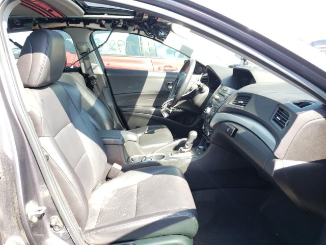 2017 ACURA ILX BASE W 19UDE2F33HA014045