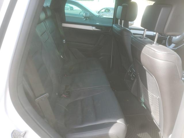 2017 VOLKSWAGEN TOUAREG WO WVGRF7BP3HD000678