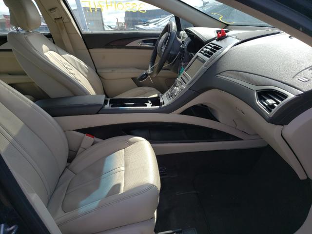 2017 LINCOLN MKZ RESERV 3LN6L5F98HR610756