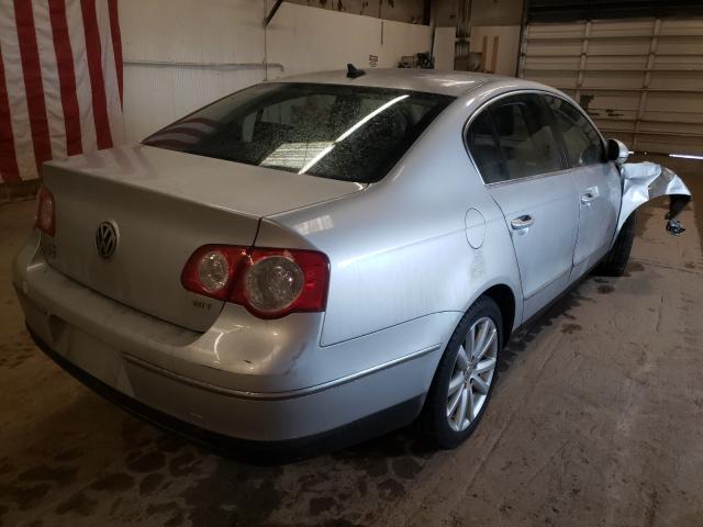 2010 VOLKSWAGEN PASSAT KOM WVWJM7AN9AE080608