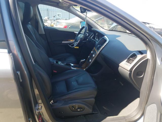 2017 VOLVO XC60 T5 IN YV440MDU1H2223540