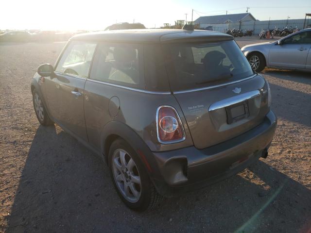 2011 MINI COOPER WMWSU3C55BT251696