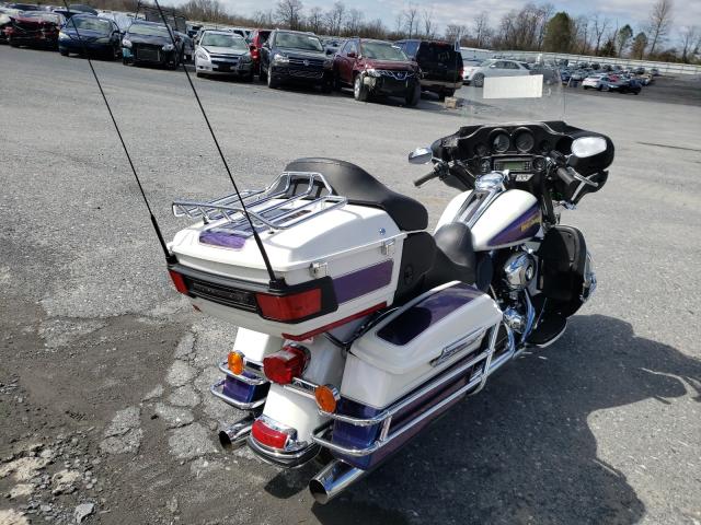 2010 HARLEY-DAVIDSON FLHTCU 1HD1FC415AB666671