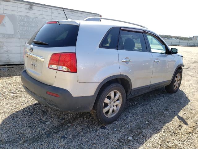 2011 KIA SORENTO 5XYKT4A18BG172482