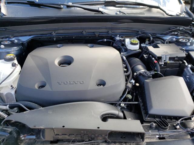 2021 VOLVO XC40 T5 MO YV4162UK6M2496410