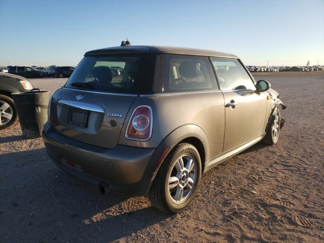 2011 MINI COOPER WMWSU3C55BT251696