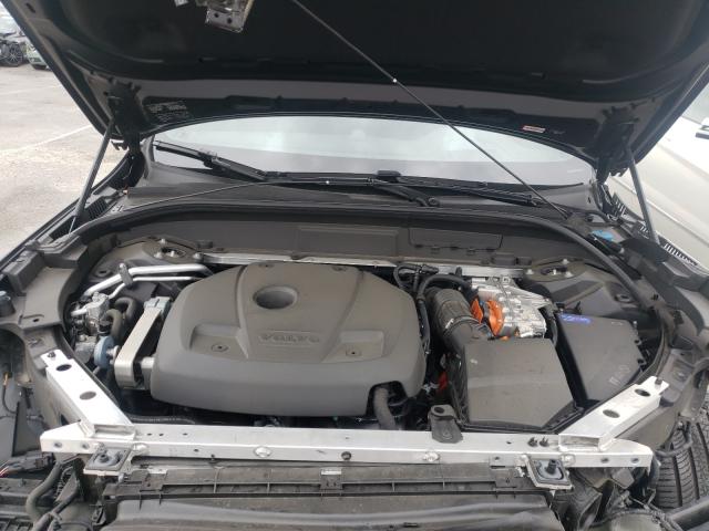 2019 VOLVO XC60 T8 R- LYVBR0DM1KB259596
