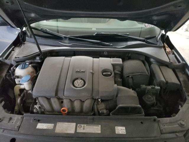 2013 VOLKSWAGEN PASSAT 1VWBP7A37DC099830