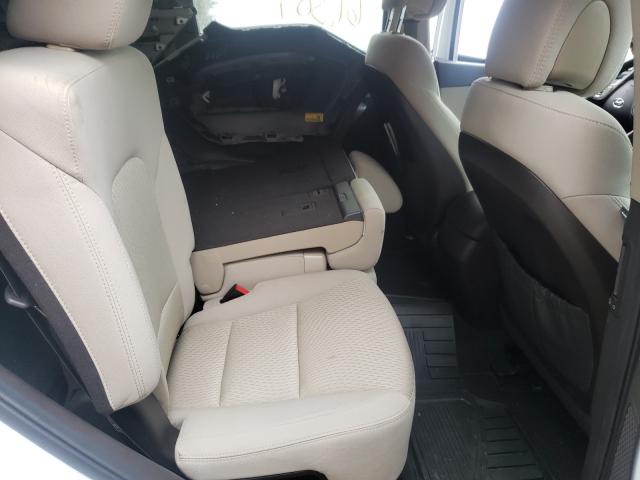 2016 HYUNDAI SANTA FE 5XYZU3LB3GG327460