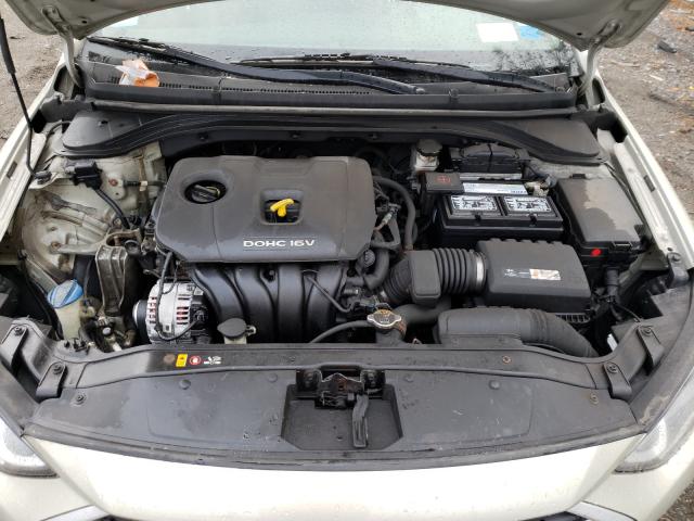 2017 HYUNDAI ELANTRA SE 5NPD74LF3HH103335