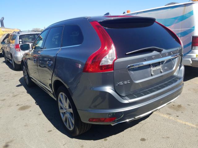 2017 VOLVO XC60 T5 IN YV440MDU1H2223540