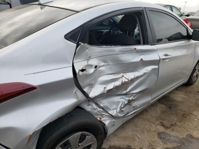 2016 HYUNDAI ELANTRA SE 5NPDH4AE0GH705079