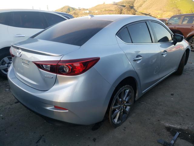 2018 MAZDA 3 TOURING 3MZBN1V30JM236811
