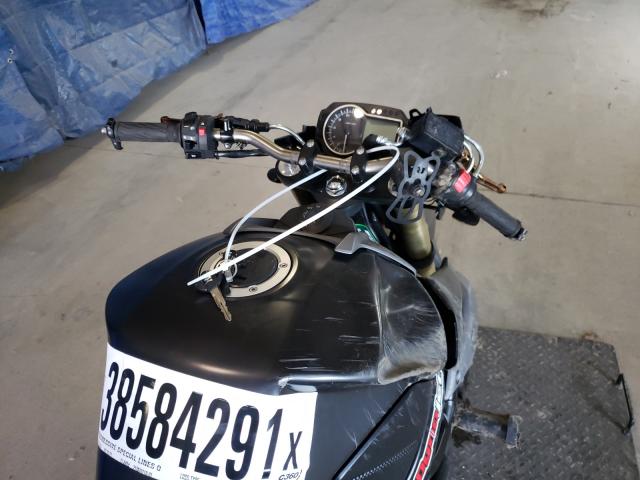 2015 SUZUKI GSX-S750 JS1GR7NA7F2101865