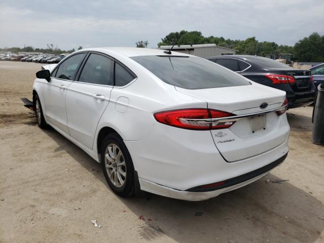 2017 FORD FUSION S 3FA6P0G76HR148597