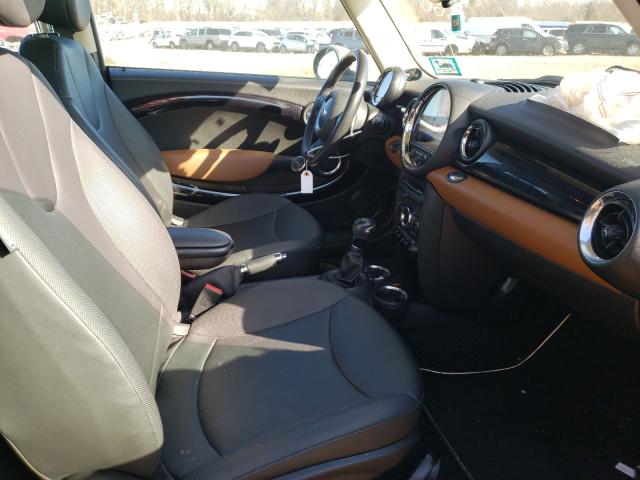 2011 MINI COOPER WMWSU3C53BT097800