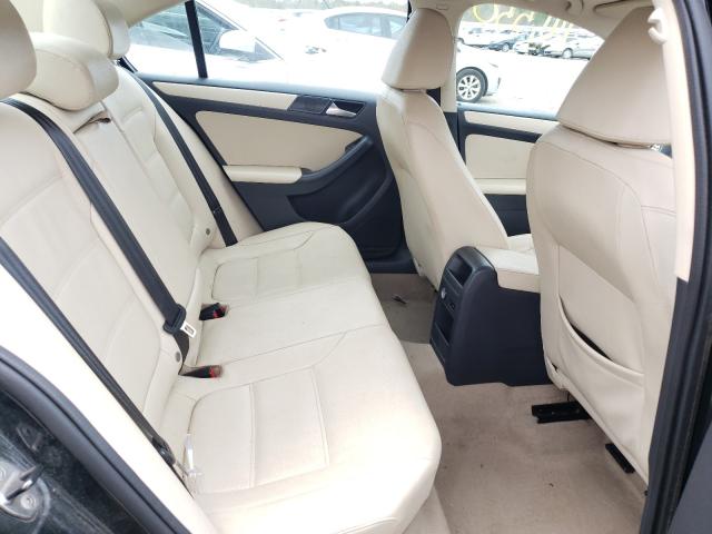 2011 VOLKSWAGEN JETTA SE 3VWDX7AJ0BM384159