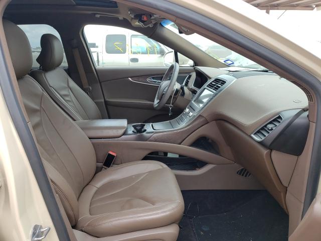 2016 LINCOLN MKX RESERV 2LMTJ6LR5GBL71803