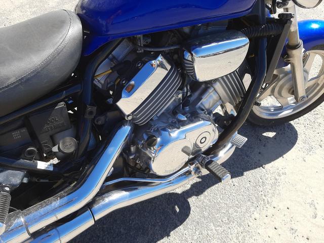 2003 HONDA VF750 C JH2RC43003M900158