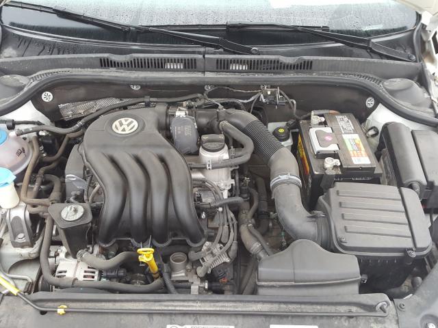 2015 VOLKSWAGEN JETTA BASE 3VW2K7AJ3FM227690