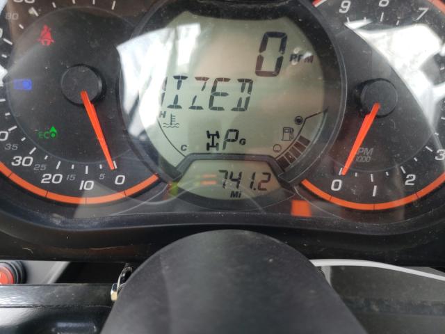 2019 CAN-AM COMMANDER 3JBKKAX21KJ001131