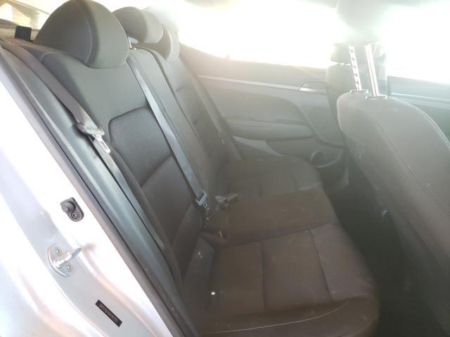 2018 HYUNDAI ELANTRA SE 5NPD74LF8JH342255