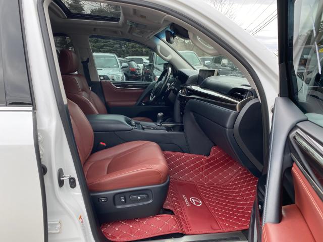 2017 LEXUS LX 570 JTJHY7AX1H4227070