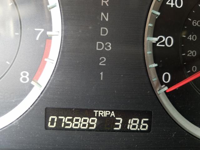 2010 HONDA UK 1HGCP2F86AA114132