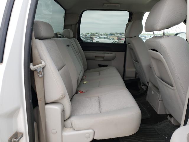 2011 CHEVROLET SLVRD 1500 3GCPCSE03BG240104