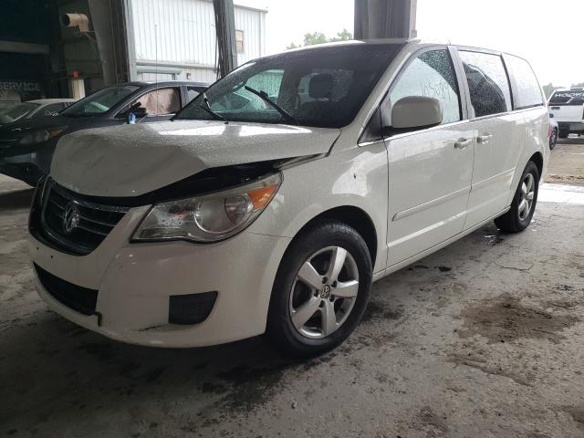 2010 VOLKSWAGEN ROUTAN SE 2V4RW3D14AR348424