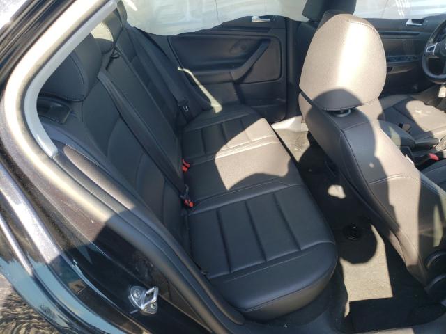 2010 VOLKSWAGEN JETTA WOLF 3VWRJ7AJ0AM054267