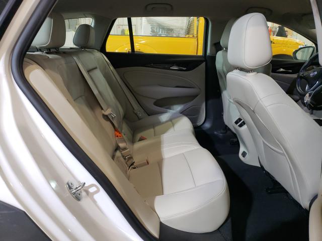 2018 BUICK REGAL TOUR W04GV8SX4J1132113