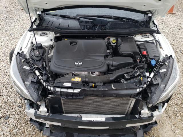 2018 INFINITI QX30 PURE SJKCH5CR6JA042050