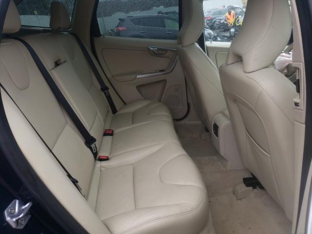 2015 VOLVO XC60 T6 PR YV4902RK4F2753368