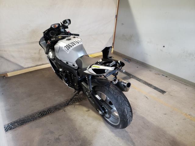 2018 SUZUKI GSX-R600 JS1GN7FA8J2100646