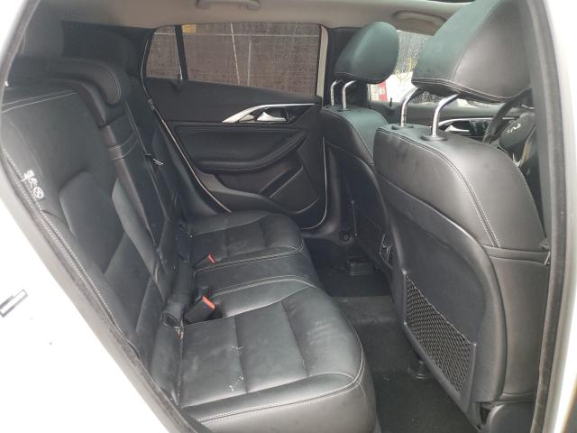 2018 INFINITI QX30 PURE SJKCH5CR6JA042050