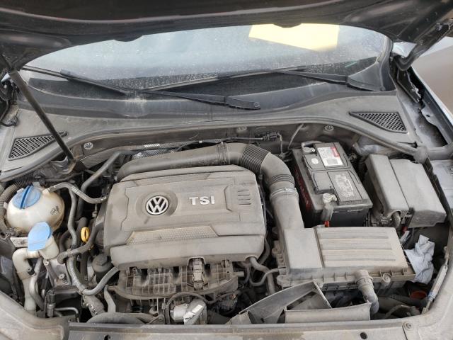 2017 VOLKSWAGEN PASSAT R-L 1VWDT7A32HC025287
