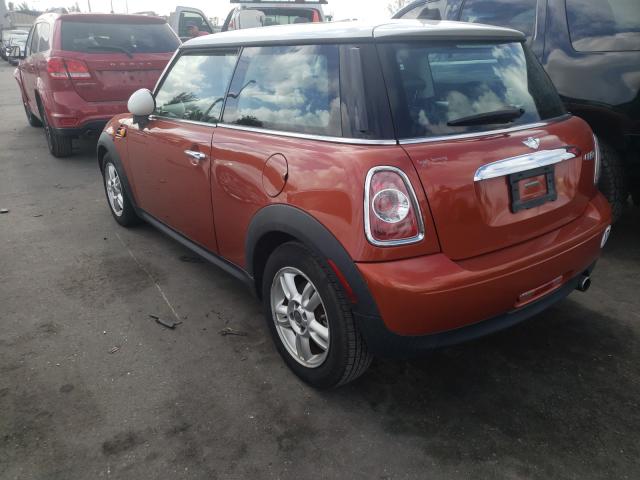 2011 MINI COOPER WMWSU3C55BTX95776
