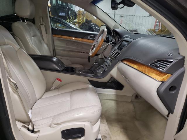 2011 LINCOLN MKT 2LMHJ5AR0BBJ52159