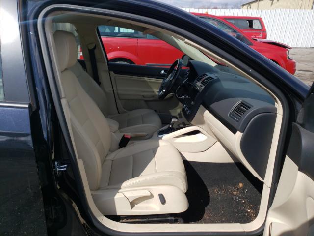 2010 VOLKSWAGEN JETTA WOLF 3VWRA7AJ3AM064517