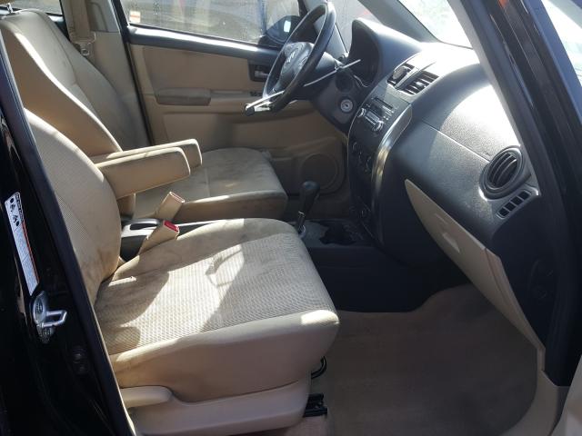 2010 SUZUKI SX4 LE JS2YC5A25A6302010