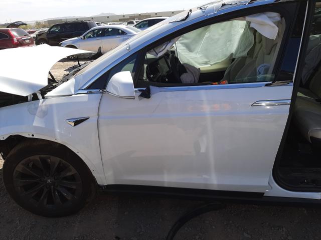 2019 TESLA MODEL X 5YJXCDE2XKF141640